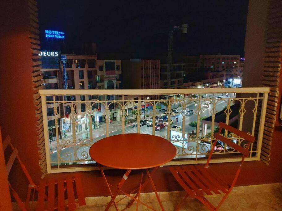 Appartement Gueliz Marrakesh Exteriör bild