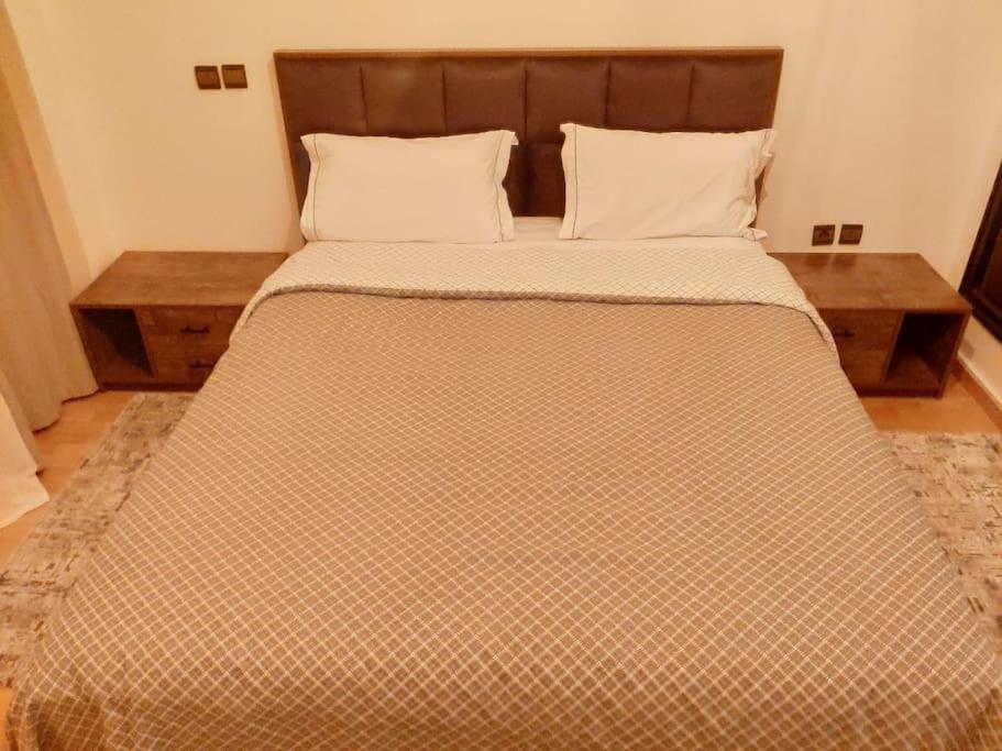 Appartement Gueliz Marrakesh Exteriör bild